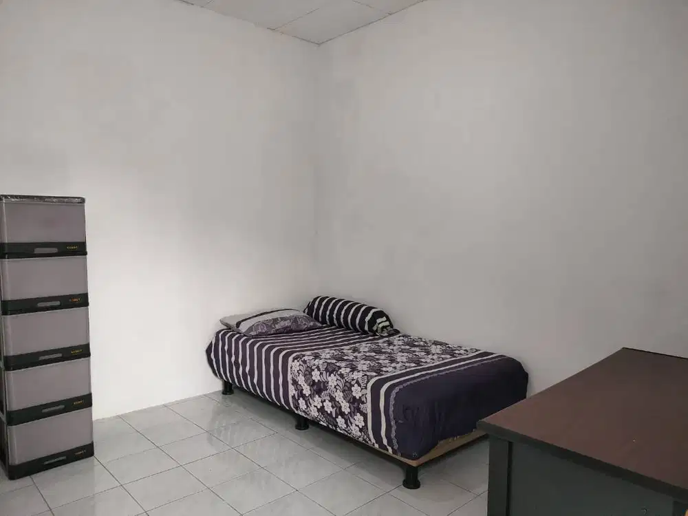 KOST PRIA MURAH AC