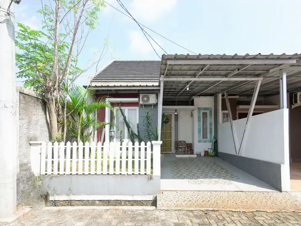 Rumah 15 Menit ke The Park Sawangan Hadap Selatan Siap KPR J-35754