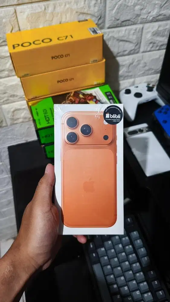 IPHONE 17 PRO ORANGE 256gb new blibli