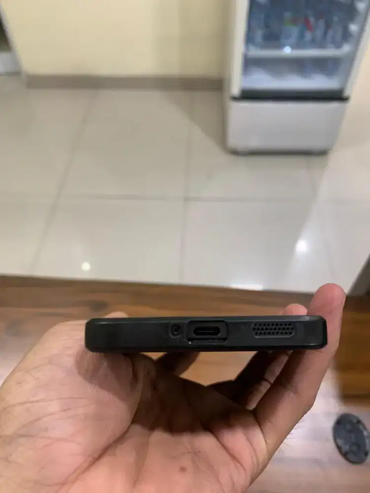 jual iqooz9, fullset minus pemakaian