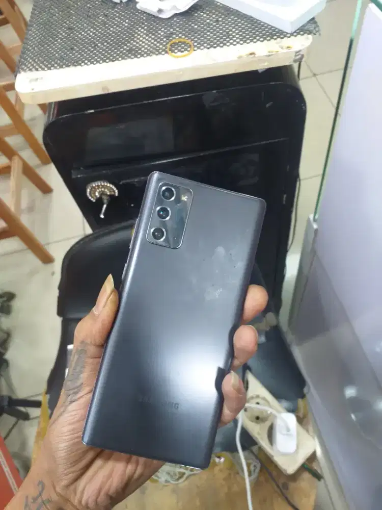 Samsung Note 20 Resmi  8/256 second