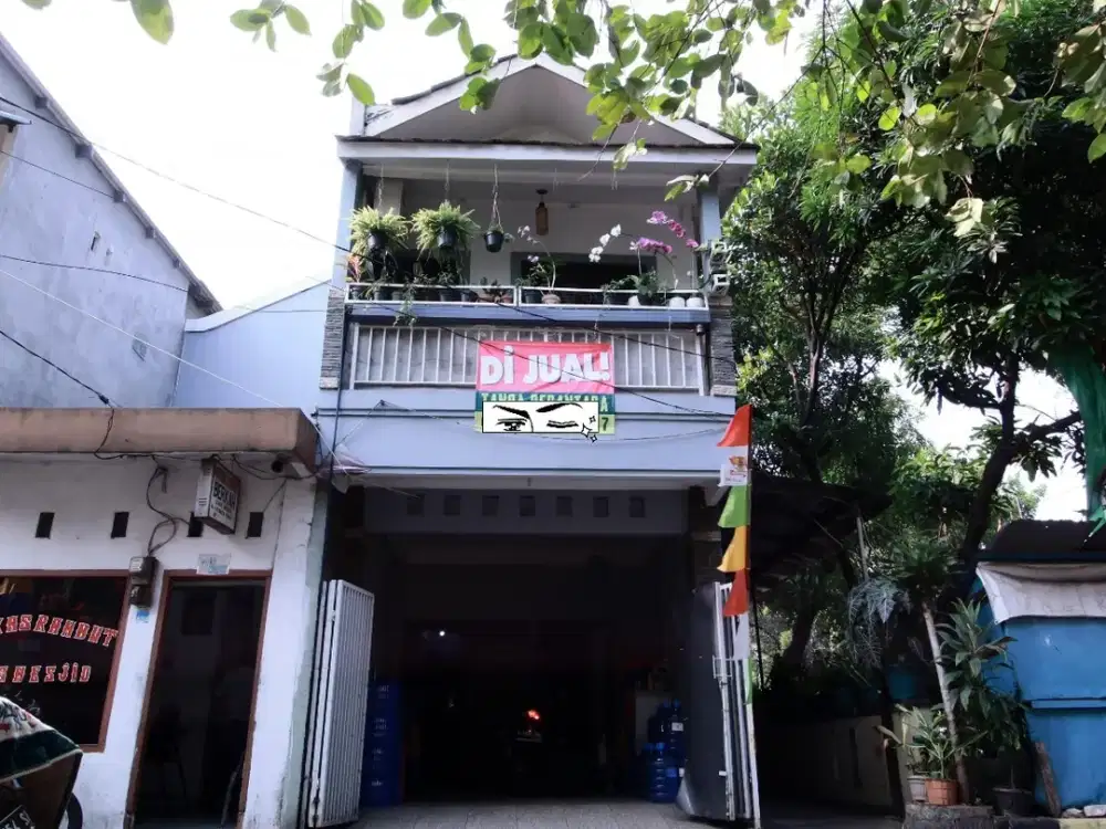 Rumah 2 Lantai Lokasi Strategis di Kalibata Jakarta Selatan