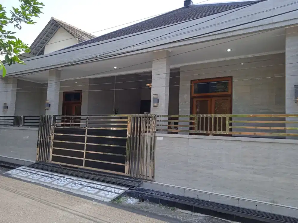 Include Furnished Rumah mewah bukit agung bukitsari DEKAT UNDIPTEMBALANG
