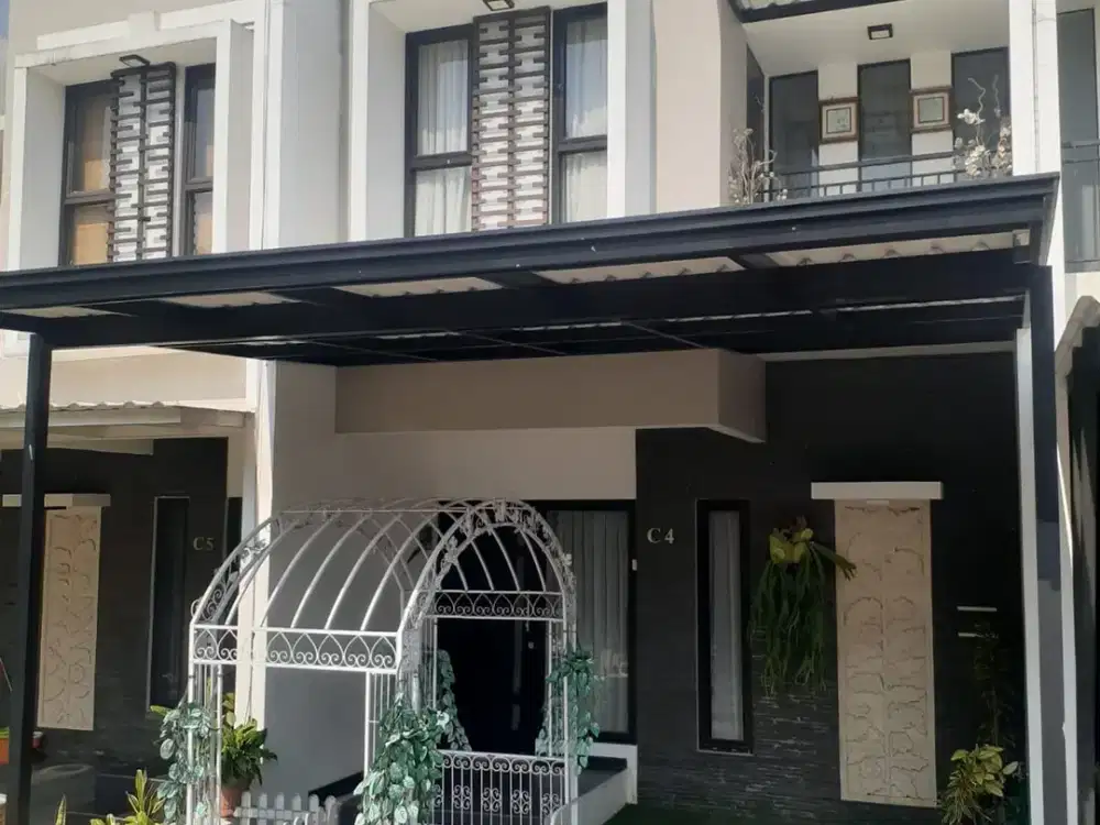 Rumah Terawat 7 Menit ke Stasiun Jurang Mangu 3 KT Hadap Timur J-32948