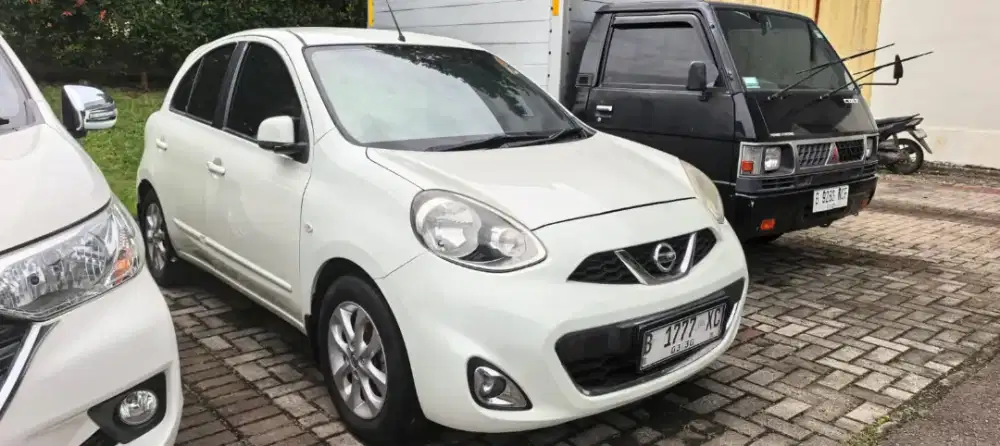 Nissan March 1.5L At Tahun 2014