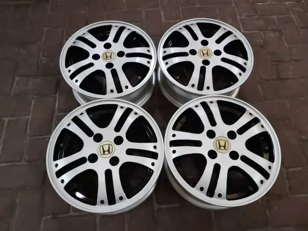 Velg Ori Jazz R14 Brio City Civic Ferio Genio Ayla Sigra Atoz Picanto