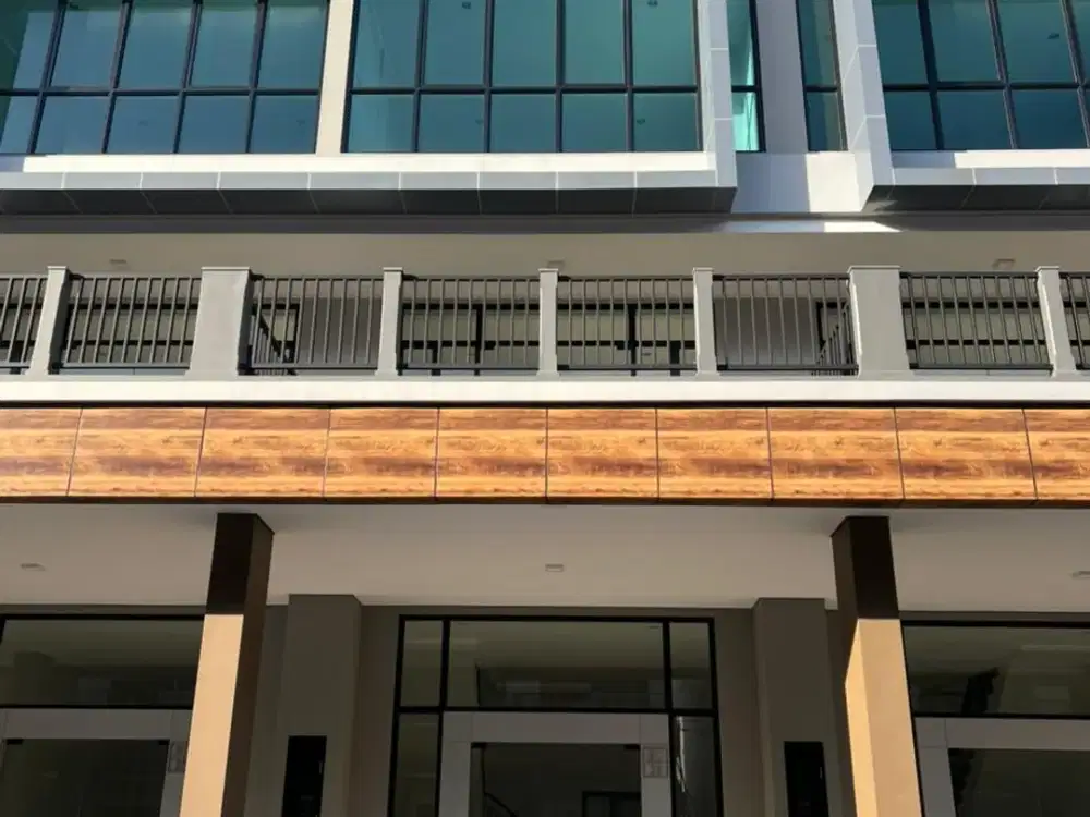 DiSewakan Ruko Crystal, Summarecon Bekasi: