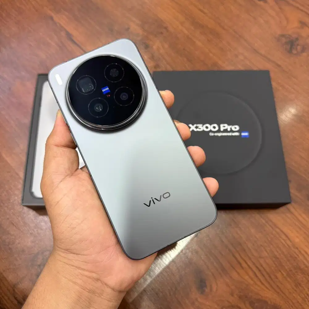 vivo x300 pro 16/512gb black like new