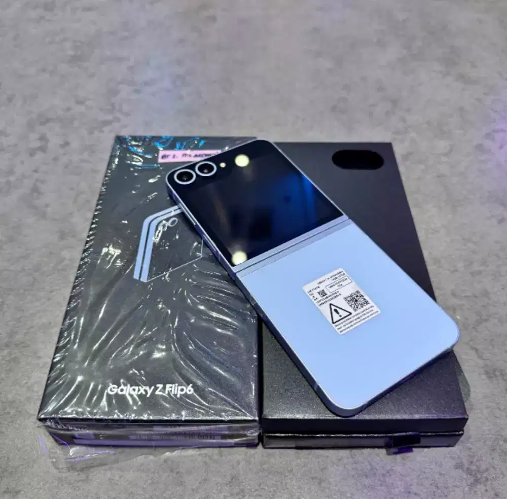 Samsung Galaxy Z flip 6 12/512 sein