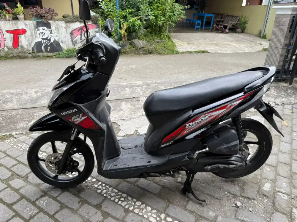 Beat injeksi THN 2014 plat B Jakarta