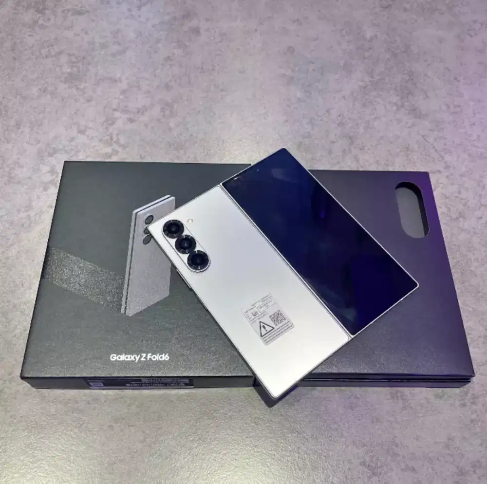 Samsung Galaxy Z Fold 6 12/512 sein perfect