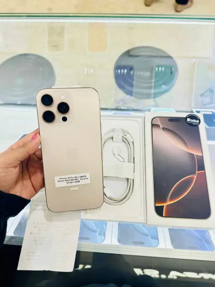 iPhone 16 Pro Max 256 GB warna Desert iBox Blibli Resmi