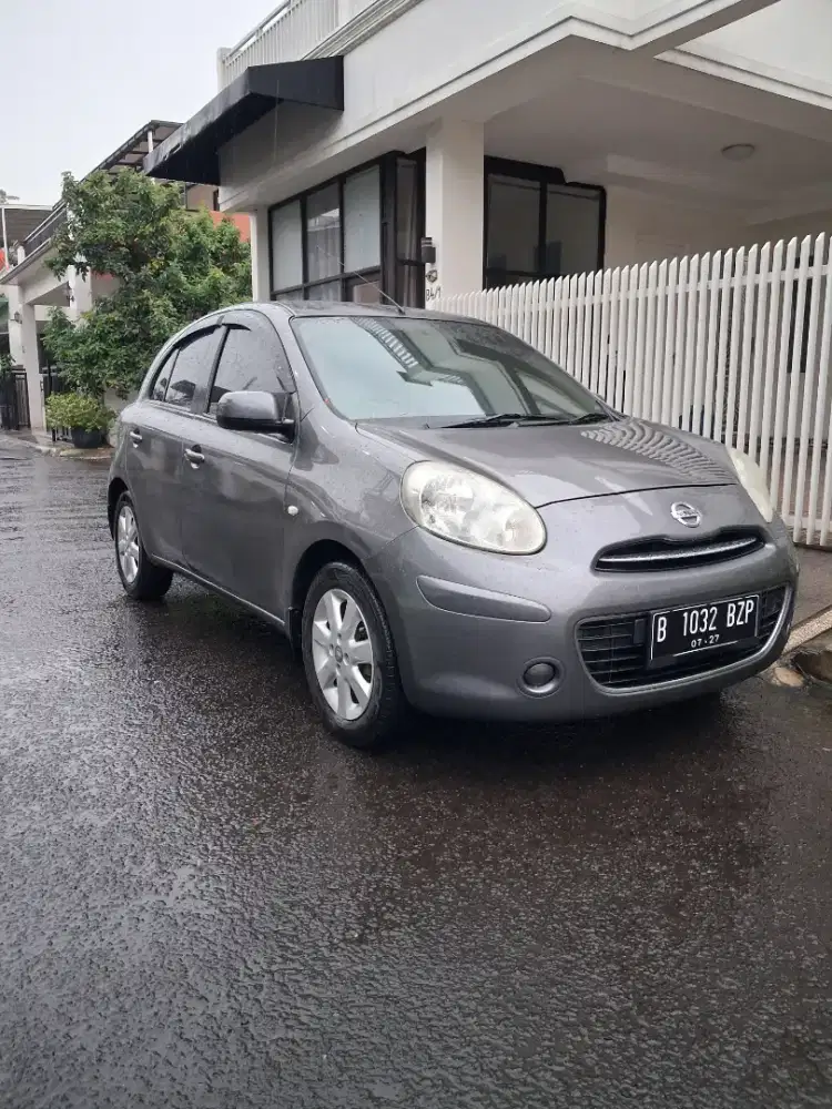 Nissan March L Matic 2012 Cakep