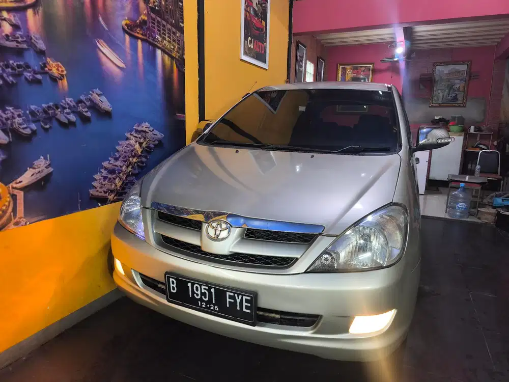 Kijang Innova G 2008 Metik