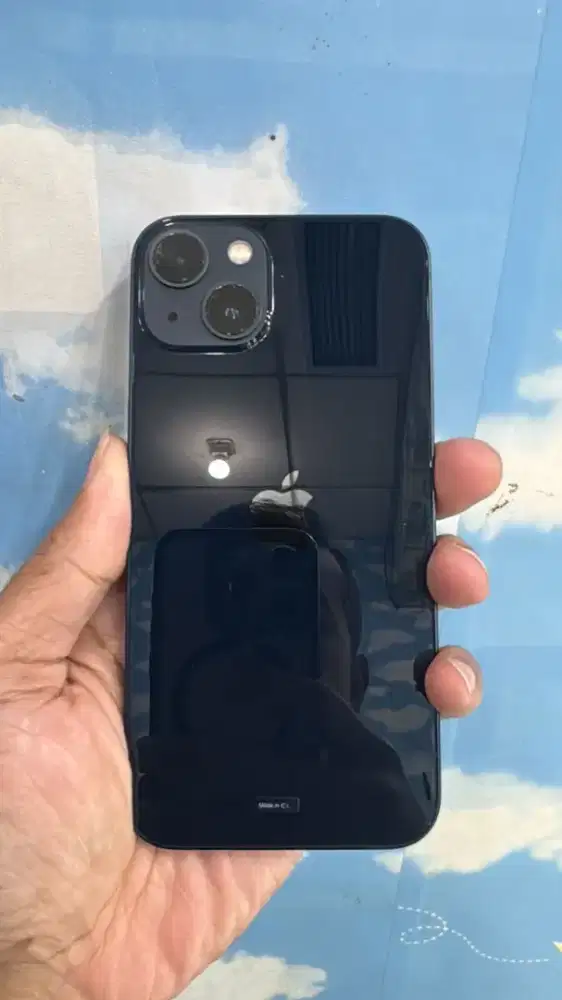 iPhone 13 128 black second iBox garansi on sampe april