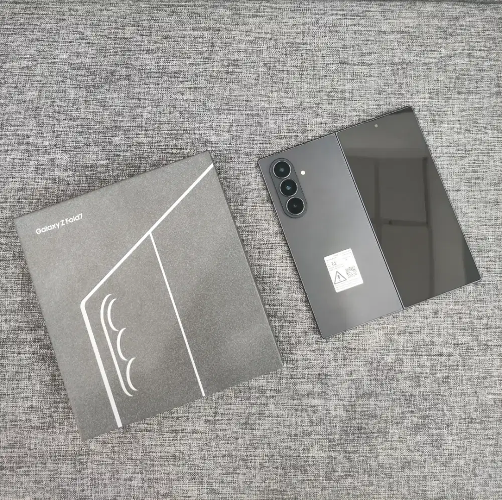 Samsung z fold 7 12/256gb