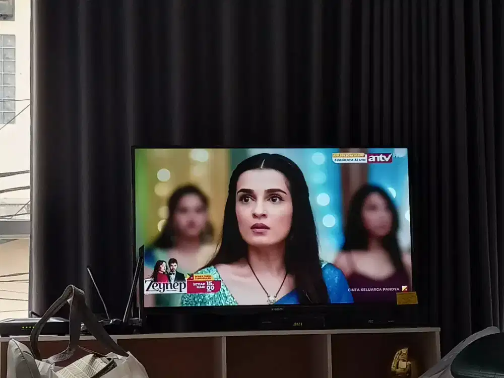 dijual cepat smart tv xiaomi 32 inch