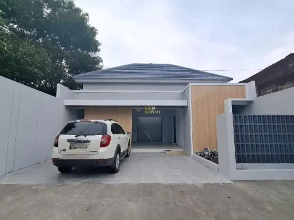 RUMAH SIAP HUNI, DESAIN MODERN, 10 MENIT KE KAMPUS UPN