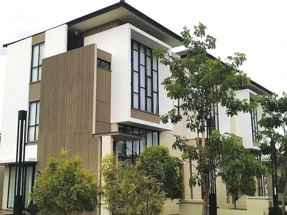 Rumah hoek 3lt 12x14 168m Cluster Semayang Asya JGC Jakarta Garden City