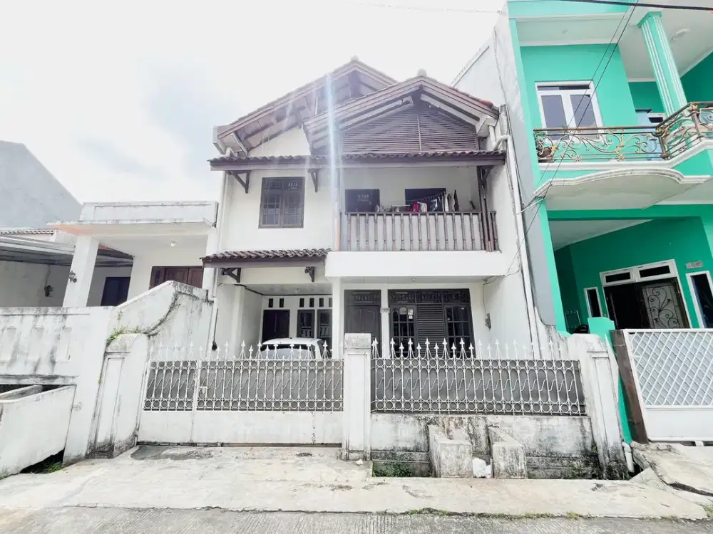 Rumah 2 Lt Hadap Selatan 8 Mnt ke Mitra Keluarga Bekasi Timur J-33810