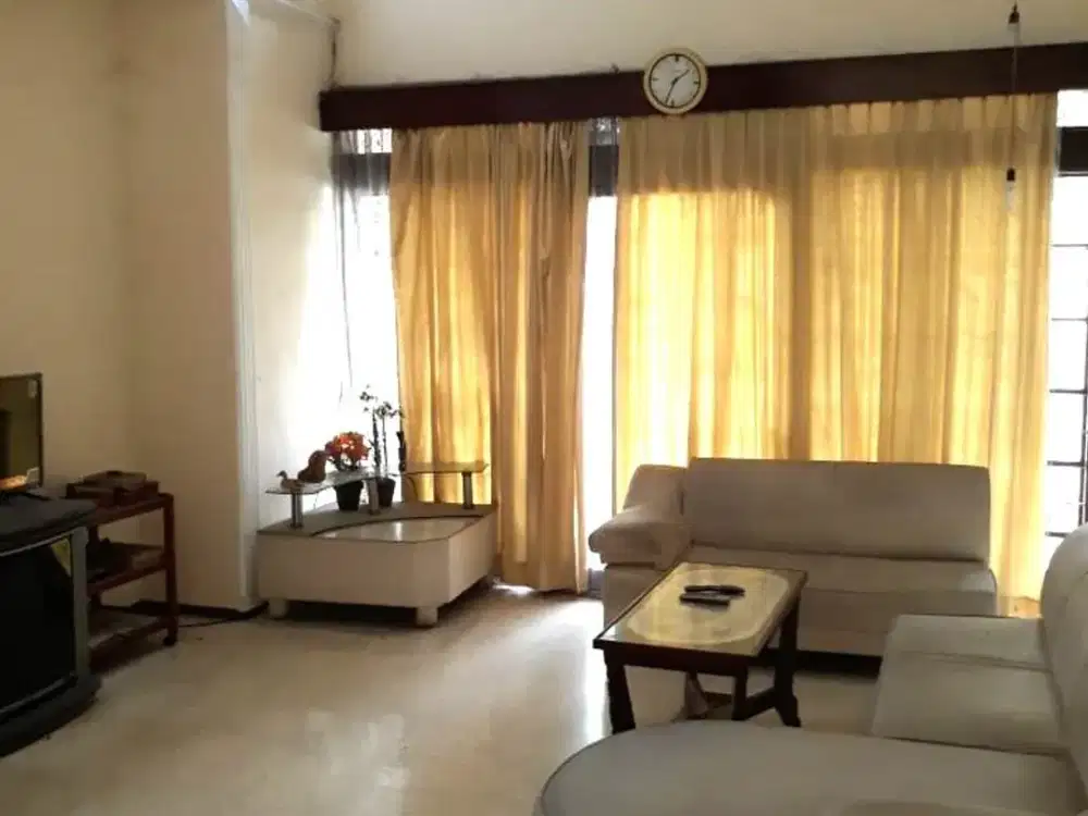 Cinere megapolitan luas 340 rumah hitung tanah posisi hoek