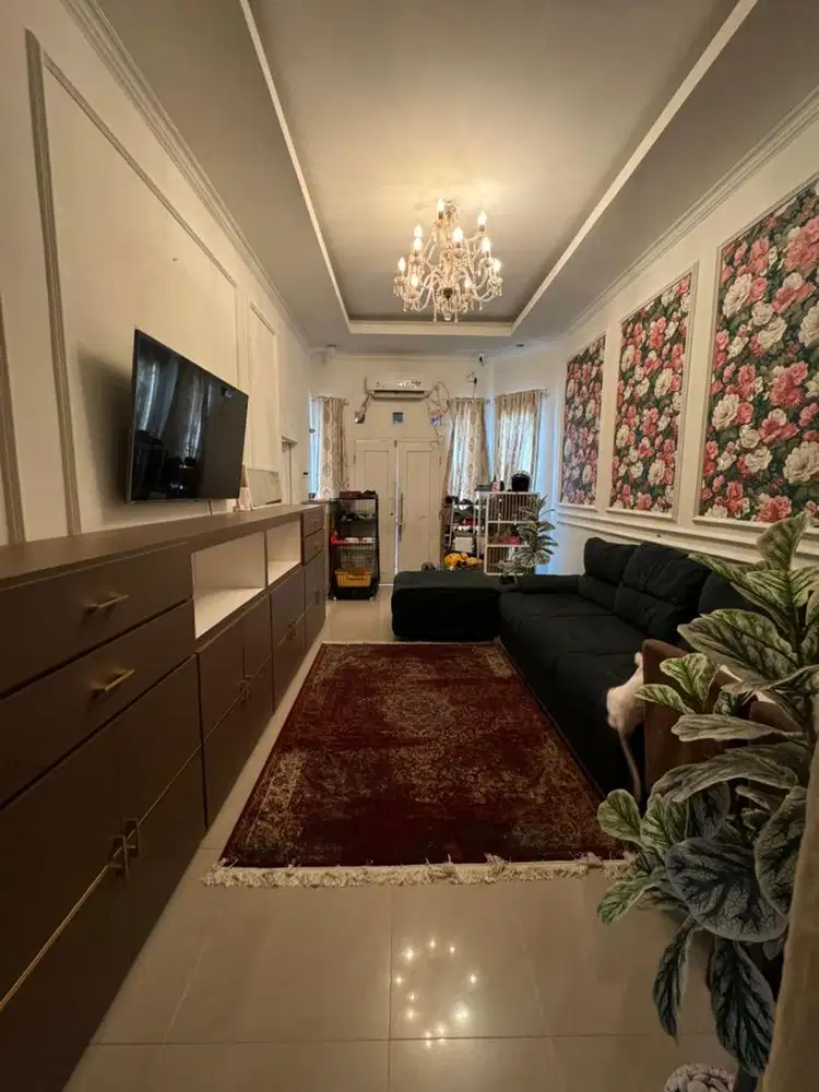 RUMAH PLUS KOS KOSAN 12 PINTU UTAN KAYU MATRAMAN