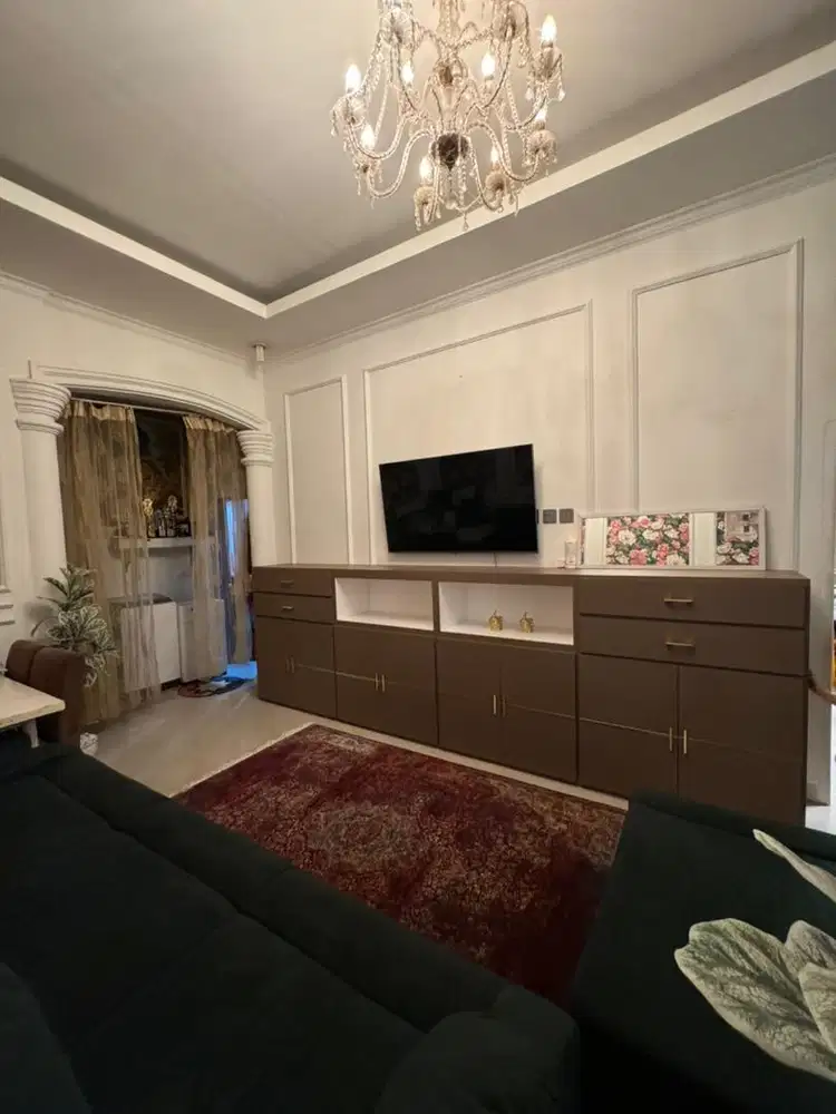 RUMAH PLUS KOS KOSAN 12 PINTU UTAN KAYU MATRAMAN