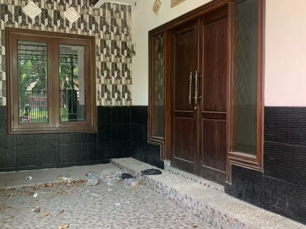 Dijual Cepat Rumah Villa Mutiara Gading 2 Bekasi Pinggir Jalan Utama