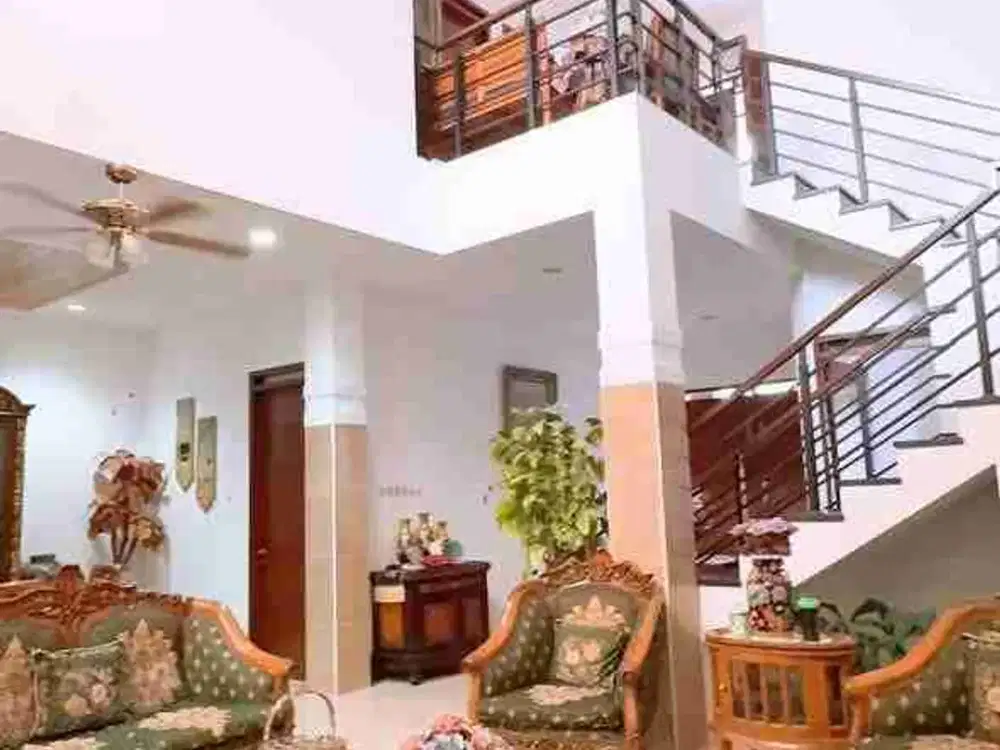 Rumah Mewah Siaphuni Di Batununggal