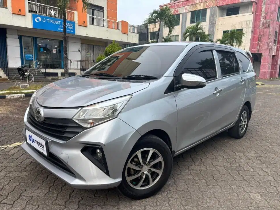 Pajak Panjang - Daihatsu Sigra 1.2 X Bensin-MT 2020 Silver