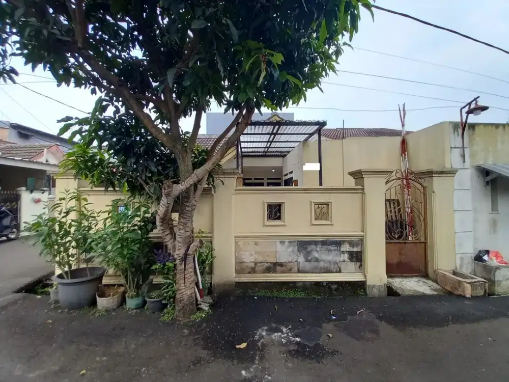 Rumah 15 Menit ke Stasiun Citayam Hadap Timur Dibantu KPR J-35185