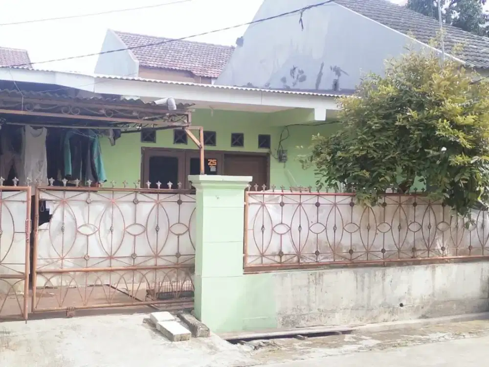 Rumah LB 150 Hadap Selatan dekat RS MH Thamrin Cileungsi J-33994