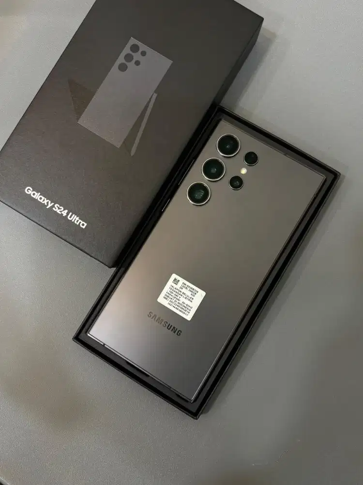 Samsung S24 Ultra 12/256GB Garansi SEIN s/d Juni 2026