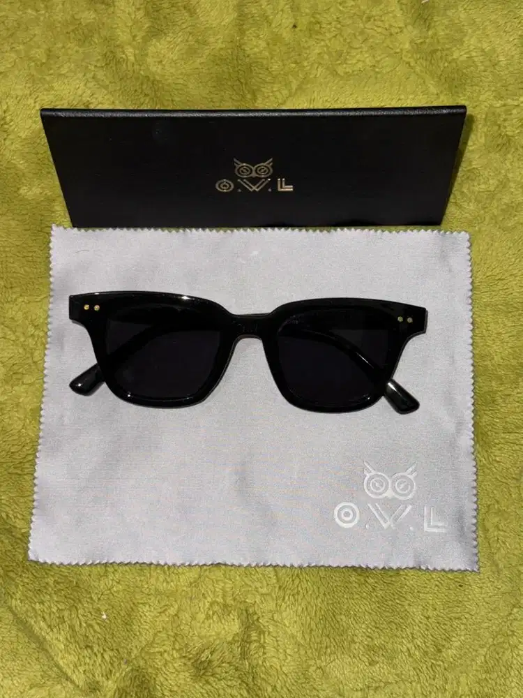 Kacamata Hitam Sunglasses OWL