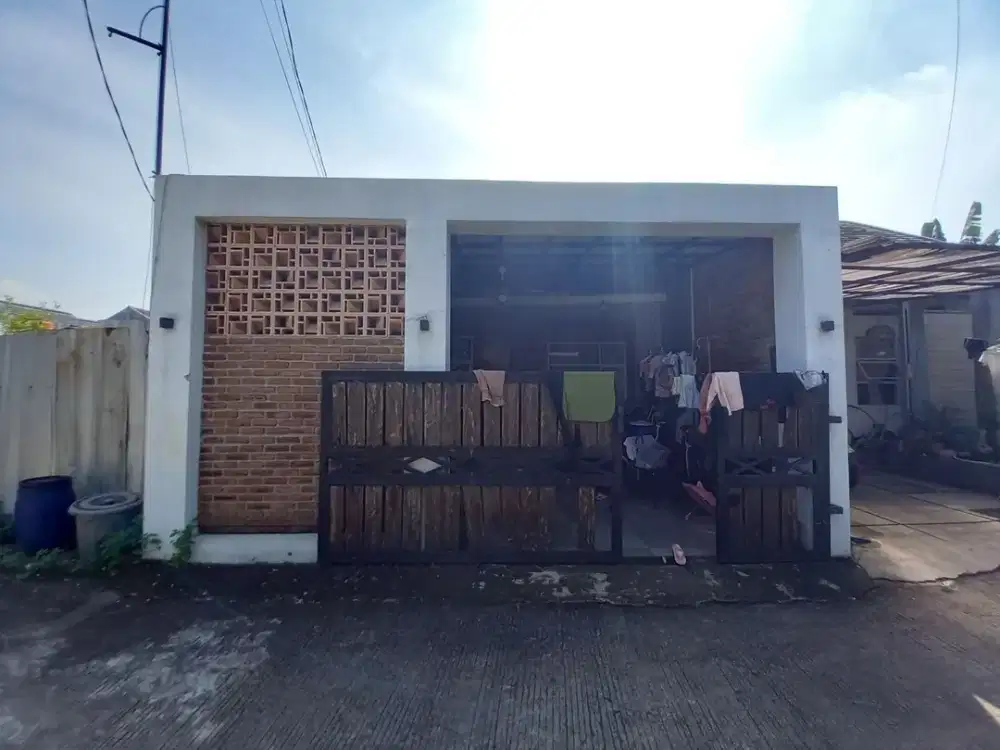 Rumah 13 Menit ke RS Permata Depok SHM Hadap Selatan Siap KPR J-35612