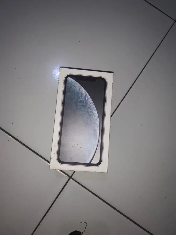Jual iphone xr 64 gb