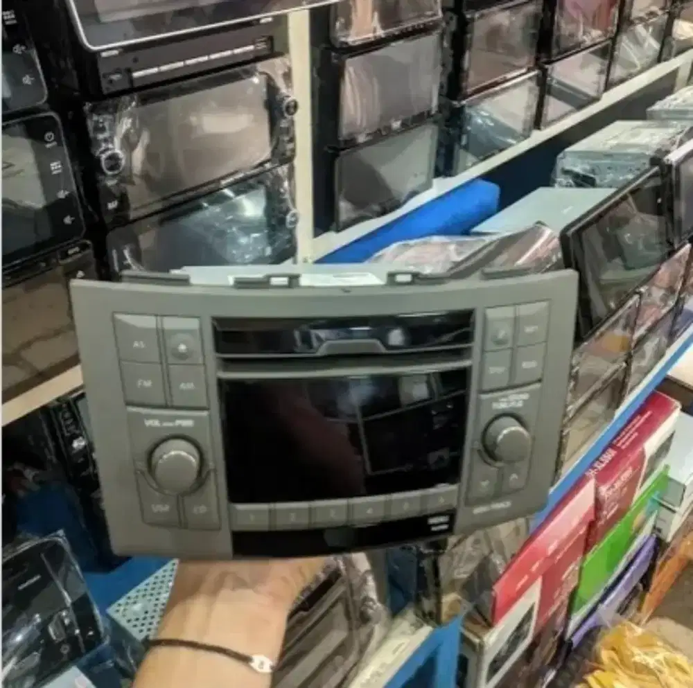 Head unit OEM copotan mobil ertiga 2015