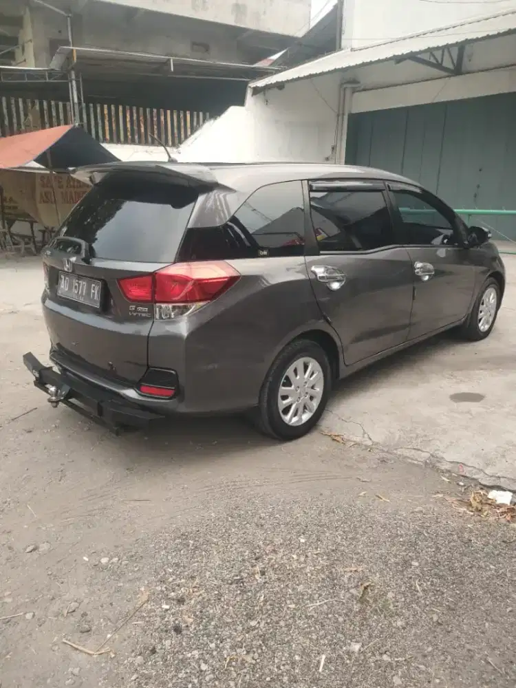 MOBILIO E 2015 MATIC ISTIMEWA