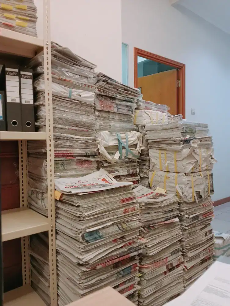 Jual koran bekas sisa kelebihan cetak