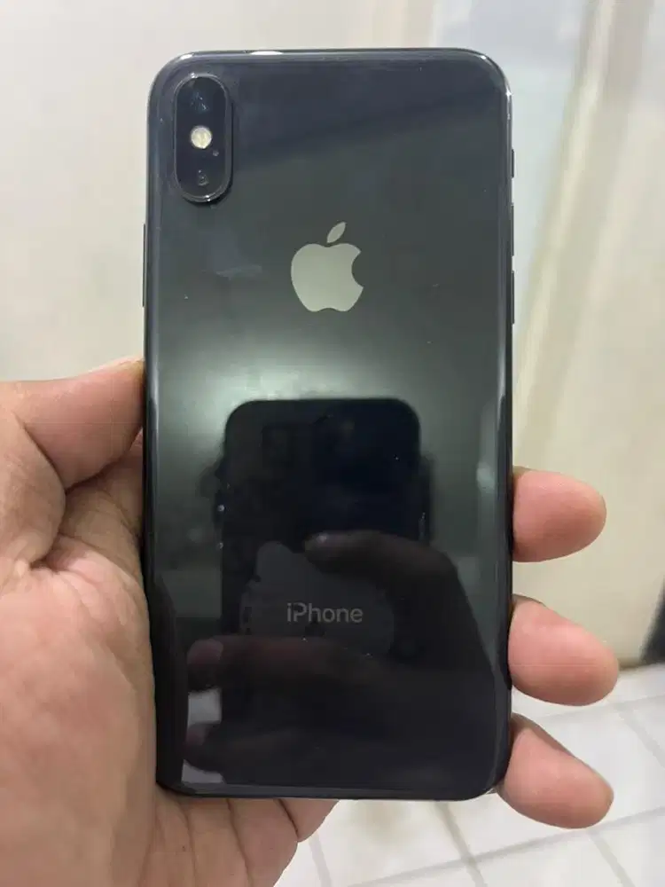 iPhone XS 256gb space grey ex inter imei whitelist