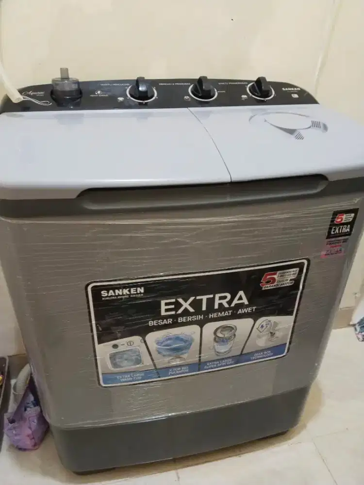 mesin cuci sanken 8kg like new