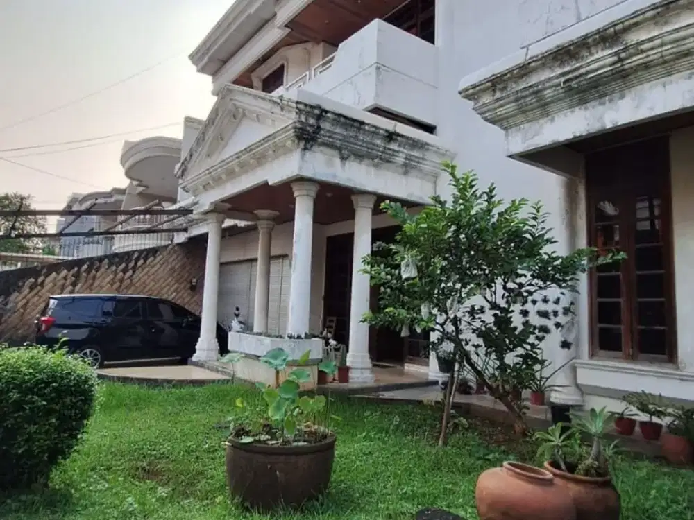 Rumah 2 Lantai Sunrise Garden Boulevard Lt373m3 Jakarta Barat