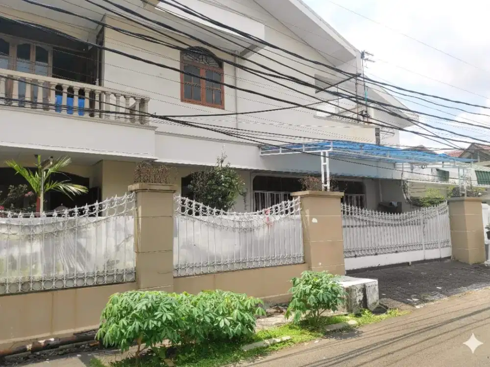 Y371B Rumah Hoek Terawat 375 m2 Pulo Asem Pulo Gadung Jakarta Timur