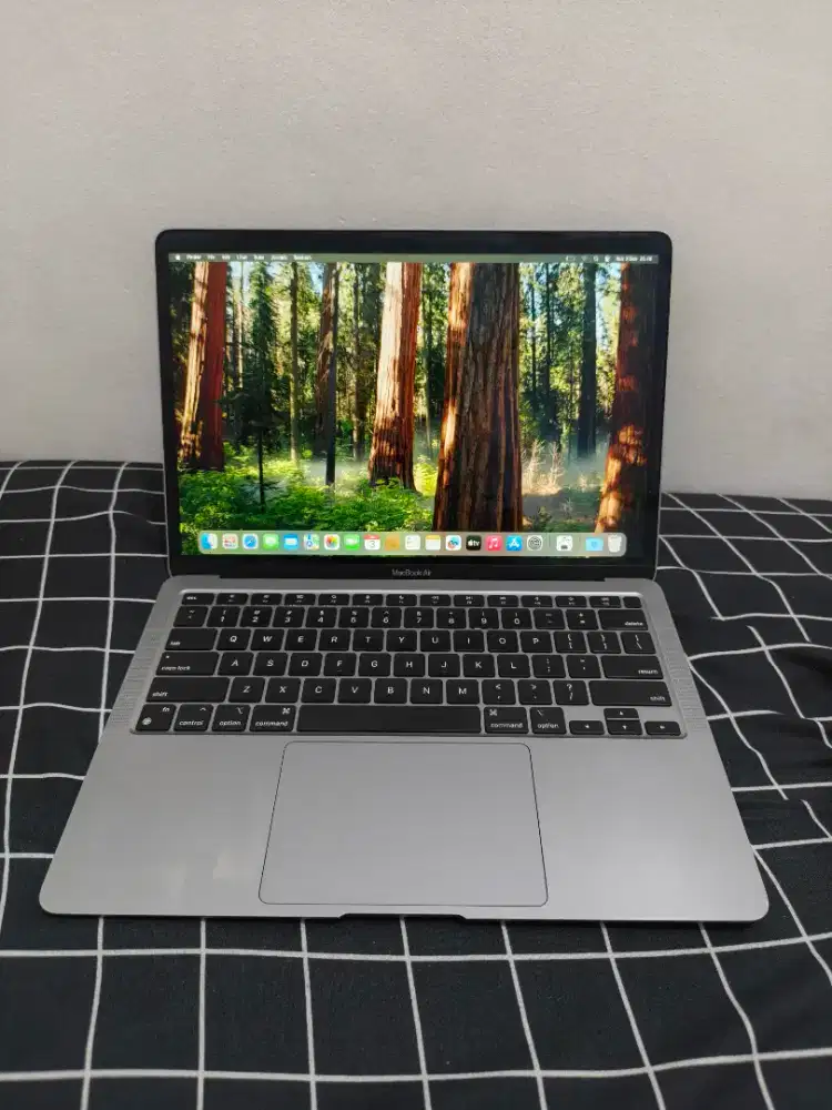 Macbook air m1 2020 8gb/128gb