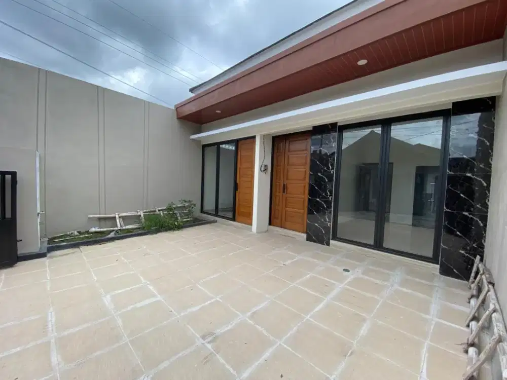 Hunian Impian Desain Limasan Modern di Purwomartani. Bonus Menarik