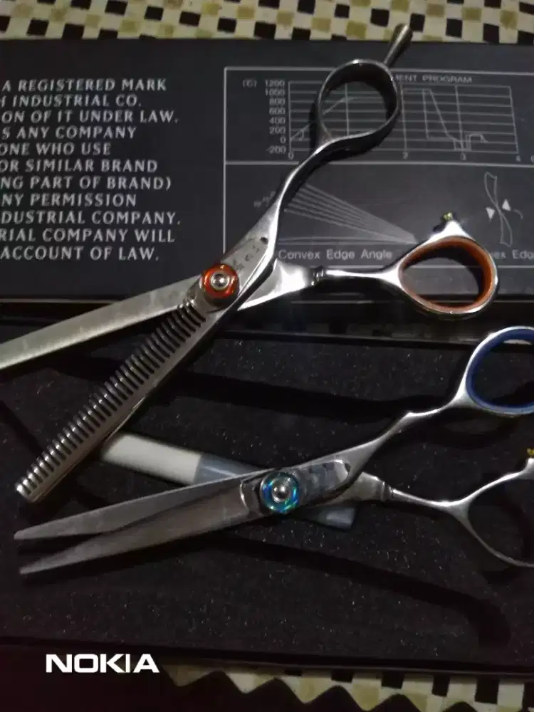 Sepasang Gunting Rambut KANSAI