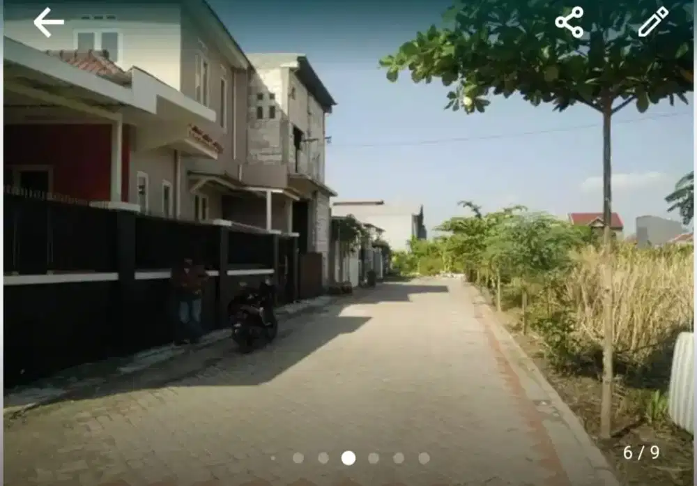 Tanah pojokan yang diberkati