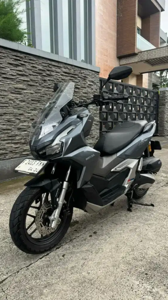 ADV 160 CBS 2025 KM 9 RB JANGAN TANYA MINUS