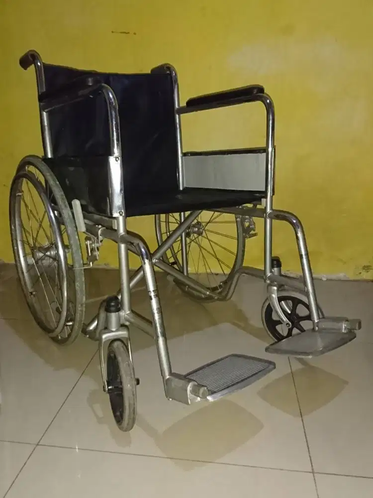 Kursi Roda 2nd Dewasa