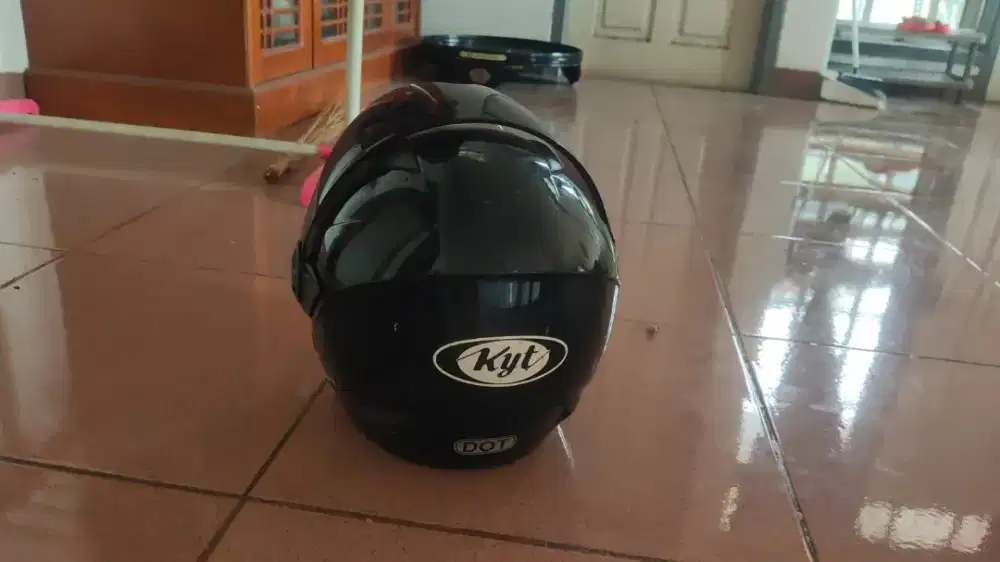 Helm kyt 2 Vision